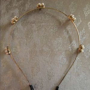 Francesca’s Pearl Headband